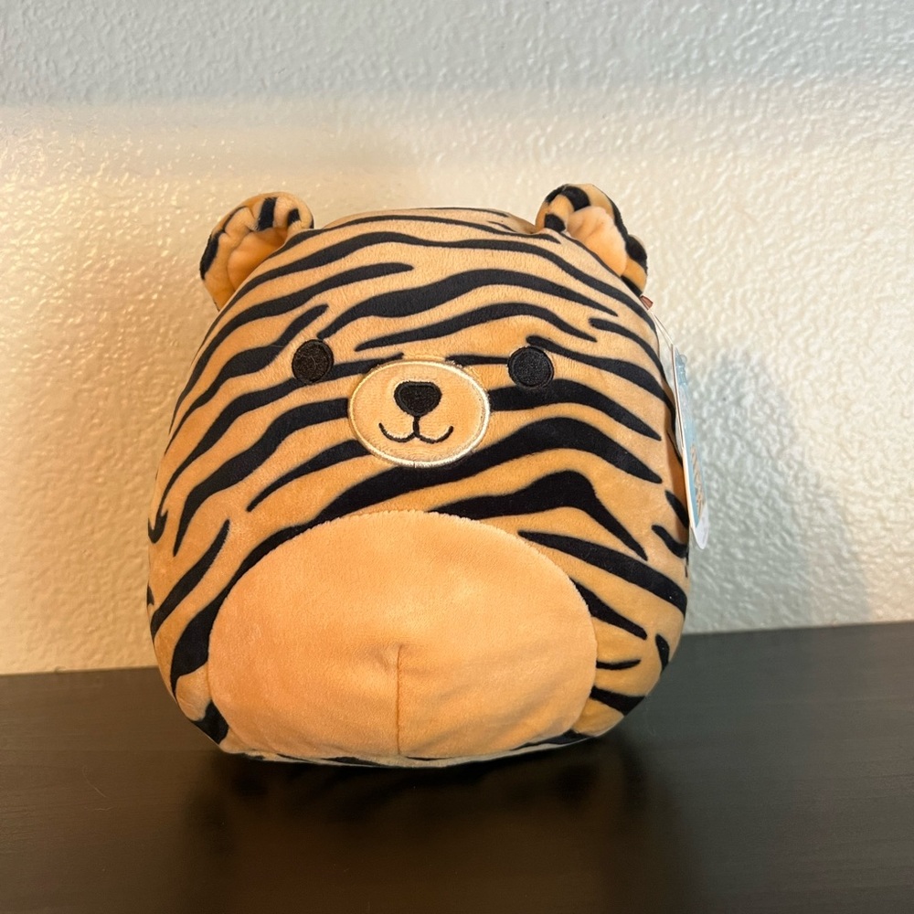 Squishmallows - Tina 8”